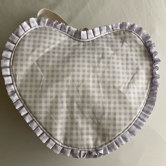 Heart Shaped Backpack - Picture 3 of 4